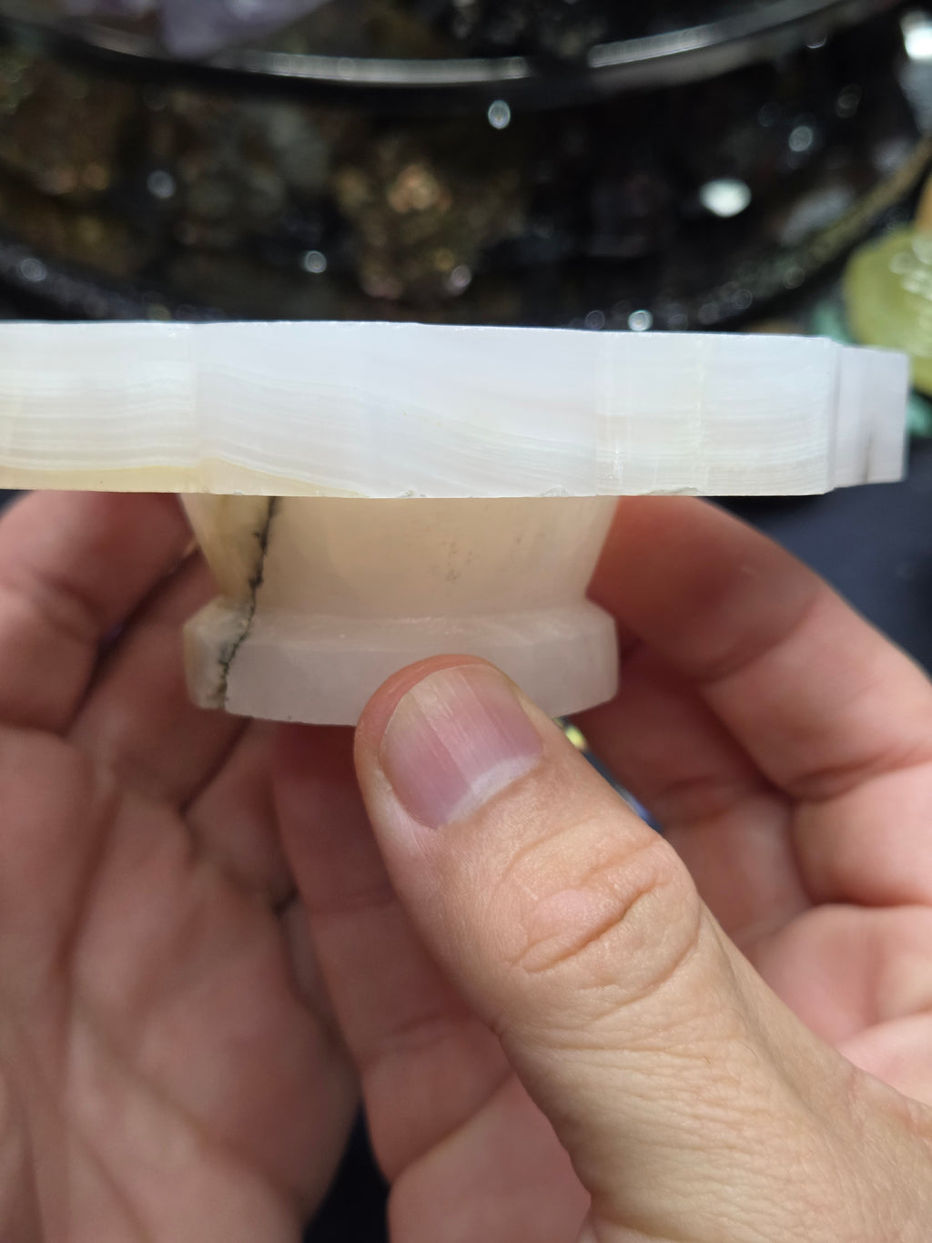 Mangano Calcite Lotus Bowl