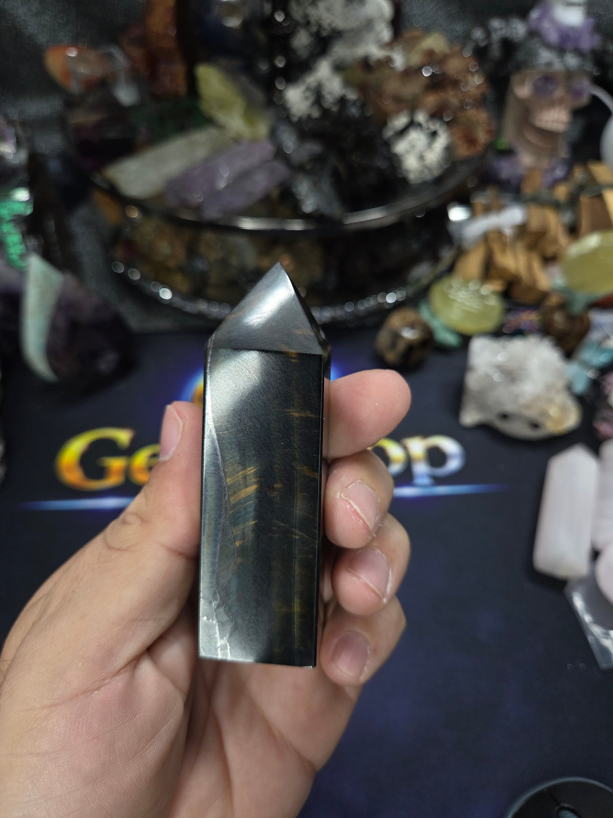 Blue Tiger Eye Point