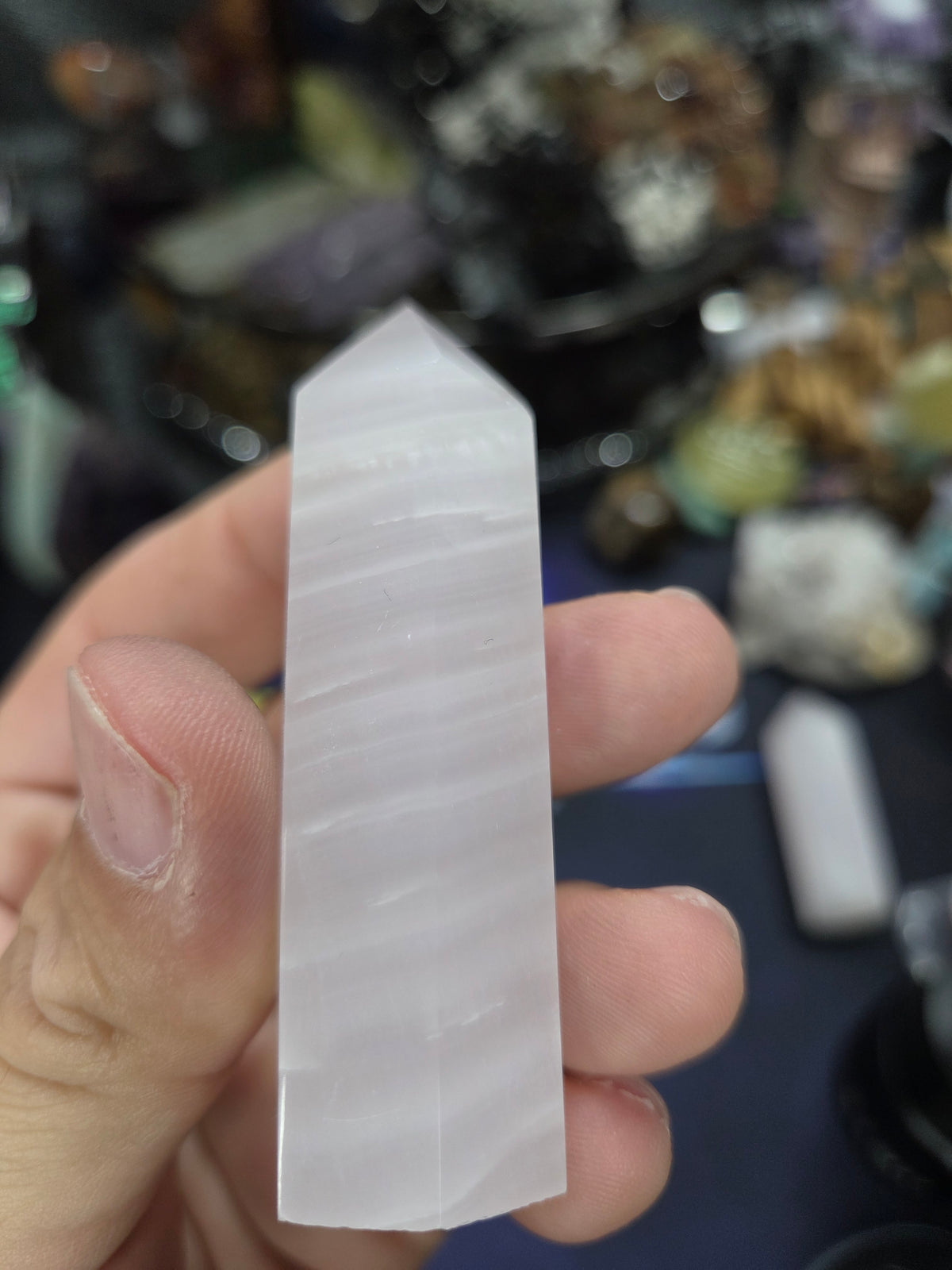 Mangano Calcite Point