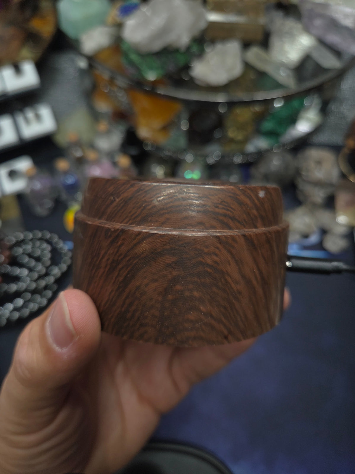Rotating Sphere Holder with Multicolor Light
