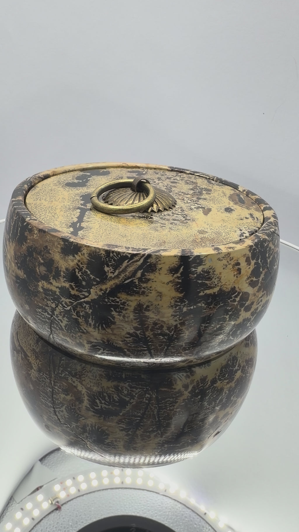 Picture Jasper Bowl with lid #4